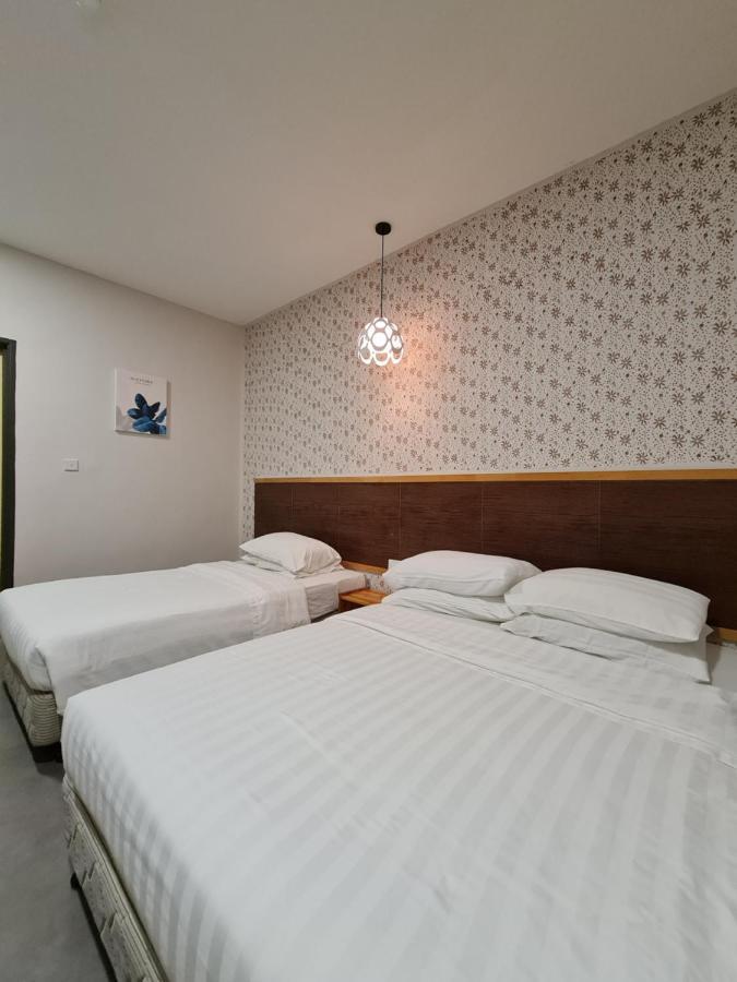 Hotel Bestari Kuala Lipis Exterior foto