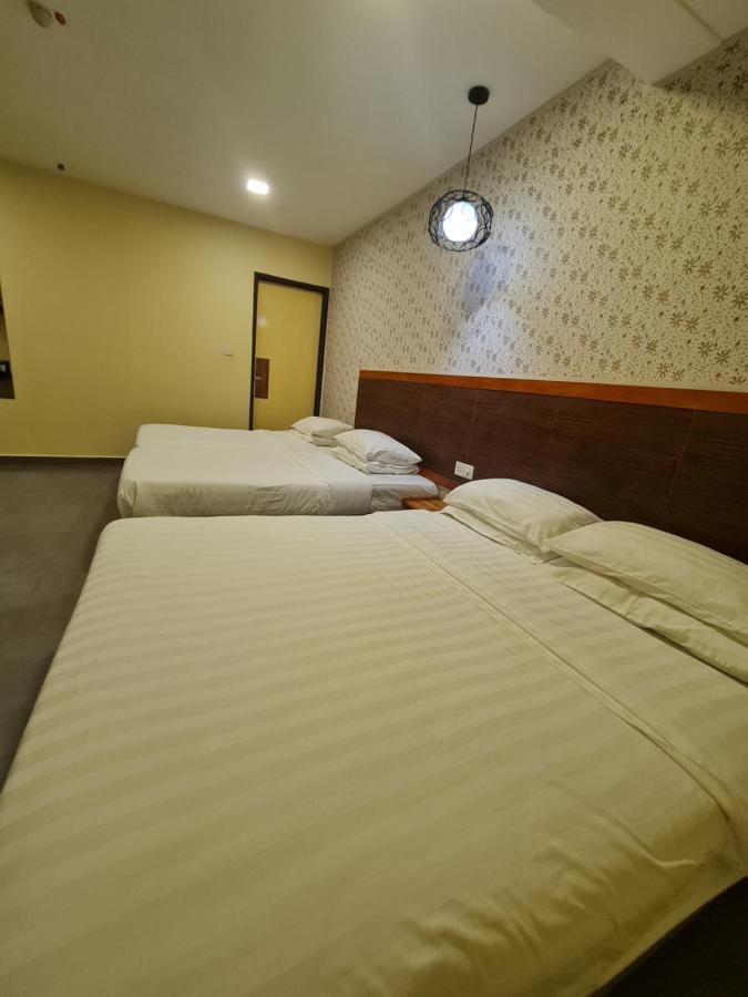 Hotel Bestari Kuala Lipis Exterior foto